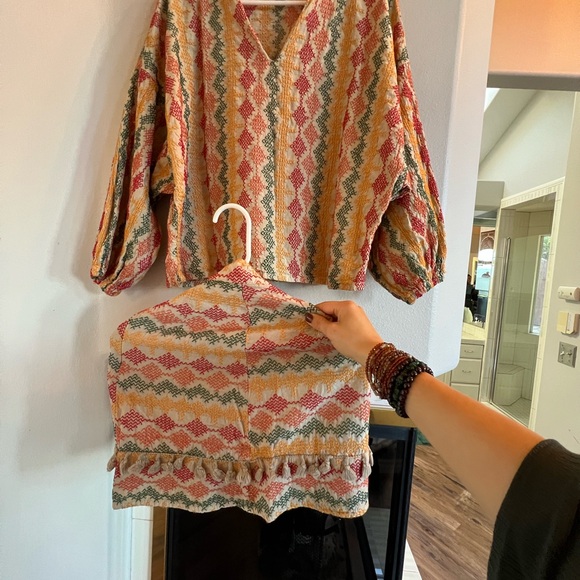 Colorful Patterned Women's Top - Picture 2 of 3